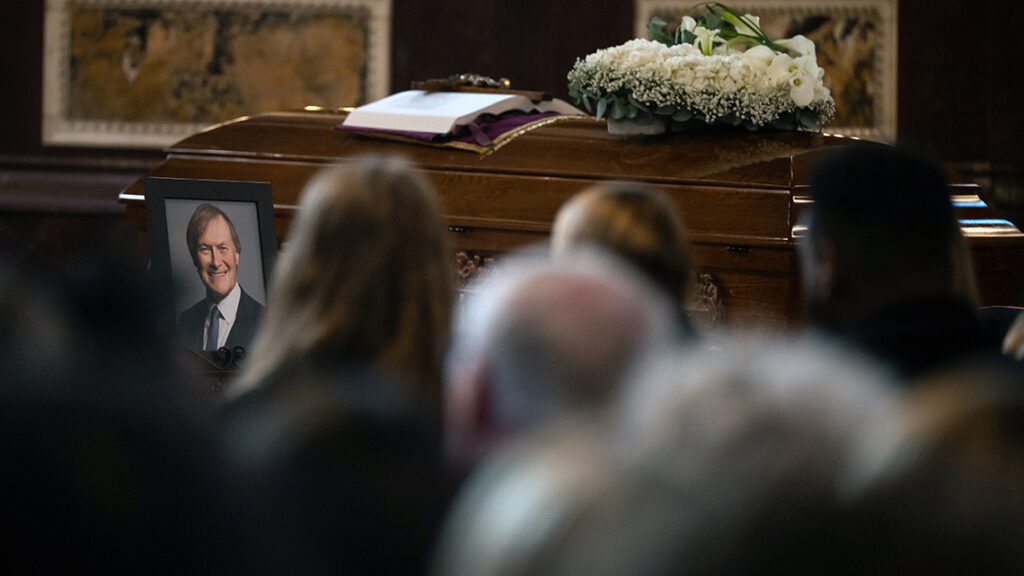 Memorial Mass in Vatican for Sir David Amess a year from his death ...